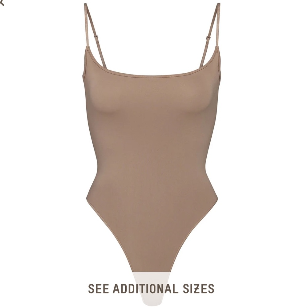 NWT SKIMS Cami Bodysuit with Snaps - Desert Color